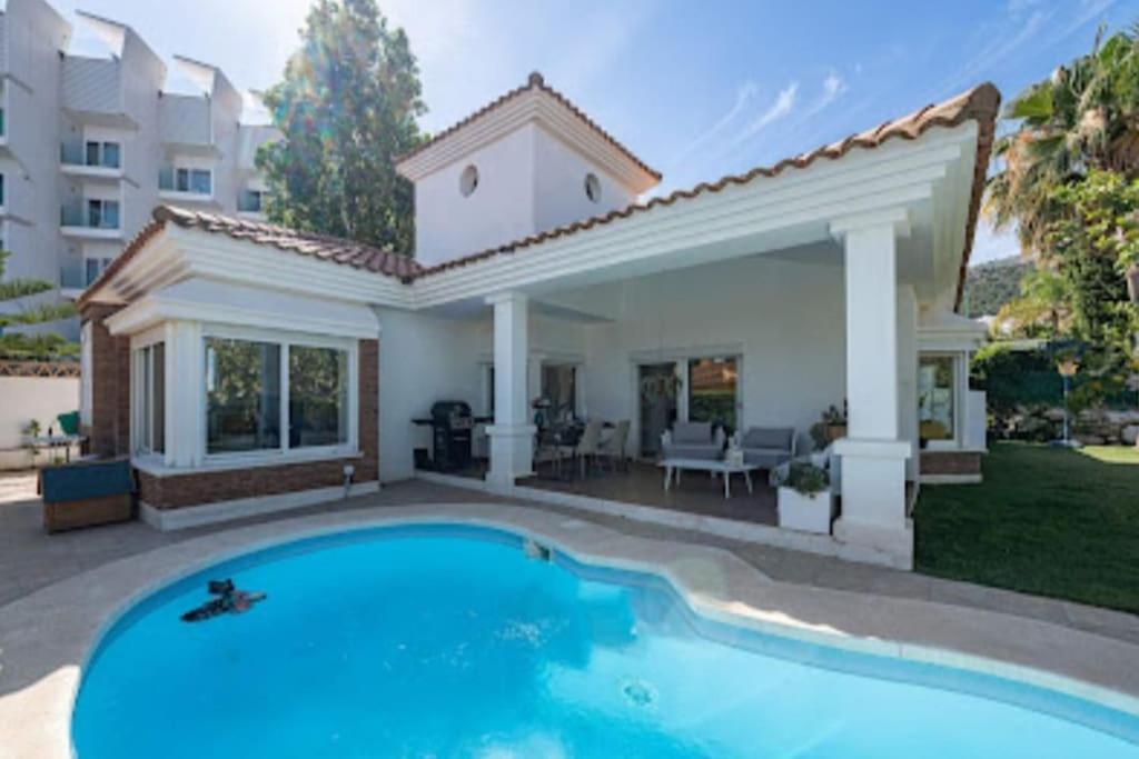 Villa Benalmadena, Av. Del Higueron Eksteriør billede